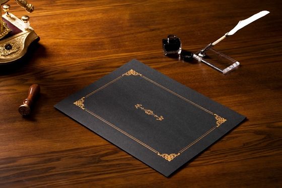 Berufszertifikat-Halter der gebundenen Ausgabe, klassische schwarze kundenspezifische Zertifikat-Jacken