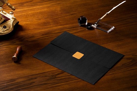 Heiße stempelnde Zertifikat-Papierhalter-klassische schwarze Farbe-CER/SGS Zustimmung